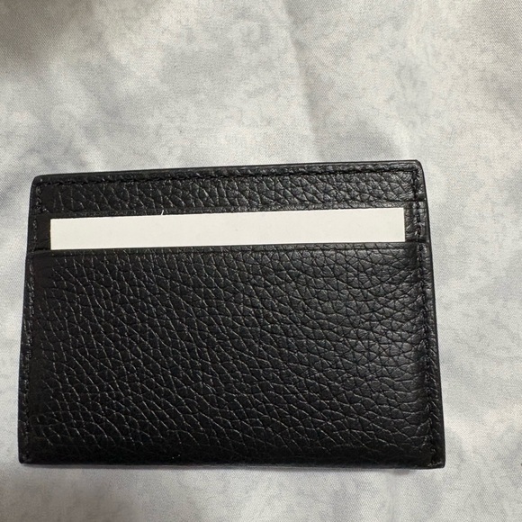 Michael Kors Black Card Holder with Gold Logo - Picture 3 of 4